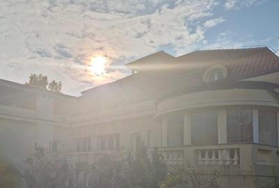 Casă cu 10 camere în Ultracentral