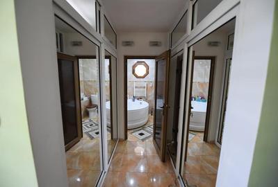 Vila si spatiu comercial Mamaia Nord - 12