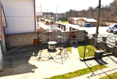 Casa 7 camere + 1000 mp  teren, ideala pensiune - Runcu zona Leaota. - 16