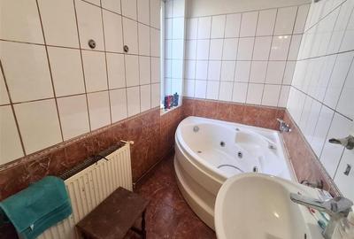 Casa individuala 8 camere 1250mp teren Cristian - 5