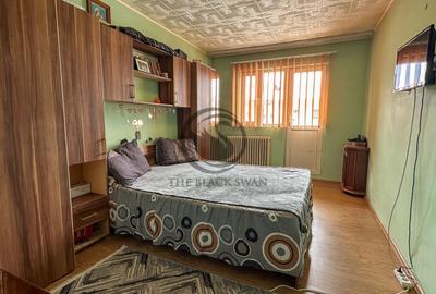 Apartament cu 3 camere de vanzare | Mobilat | Malu Rosu | Comision 0% - 5