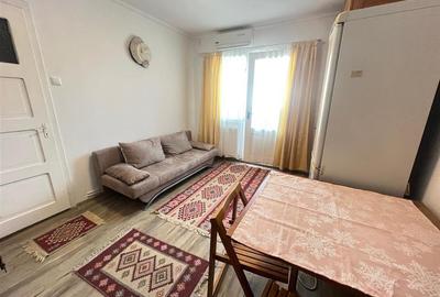 Apartament cu 1 camera si balcon zona Strand - 1