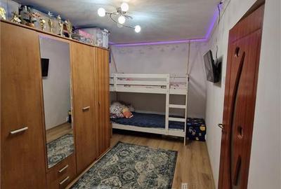 Apartament 3 camere, Tatarasi, etaj intermediar - 3