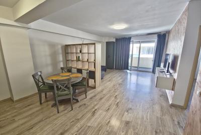 Apartament cu 2 camere decomandat, mobilat în Central