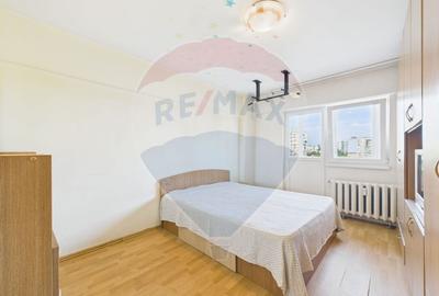 Apartament 3 camere de vanzare zona Dristor, bloc 1982 - 4