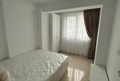 Inchiriem studio in Micro 17 , etaj 2 bloc ROKA, parcare privata, - 19