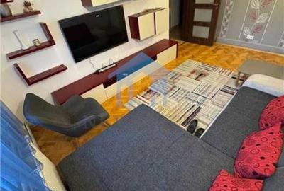 Apartament 3 camere, Plopilor - 1