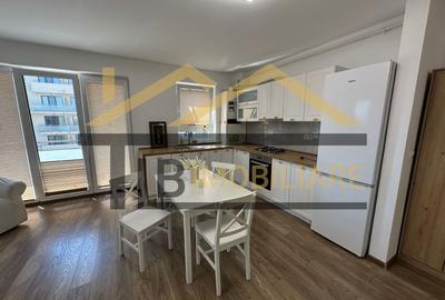 Apartament cu 3 camere decomandat în Libertății