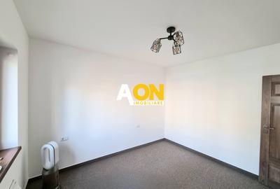 De vanzare apartament 2 camere renovat, etaj 1, Cetate - 4
