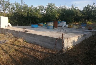 CASLITA - TEREN INTRAVILAN  320 MP,  DESCHIDERE 23,50 ML. - 2