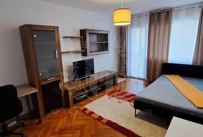 Apartament cu 2 camere decomandat, mobilat în Sud