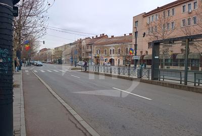 Apartament 2 camere, intermediar, strada Horea - 1
