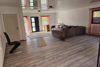 Casa de inchiriat in Gilau, la marginea padurii, constructie deosebita - 2