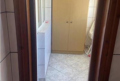 Apatament 2 camere , zona ultacentrala - Piata Moldovei , et 3 4 , decomandat , - 7