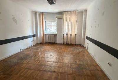 Universitate stradal / spatiu in cladire de birouri / 3 camere - 80mp / - 3