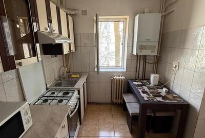 Apartament cu 2 camere decomandat în Tătărași