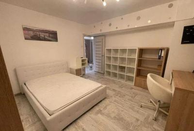 Apartament 2 Camere,Nerva Traian,et.6/8,DECOMANDAT,Amenajat,balcon,AC,mobilat - 1