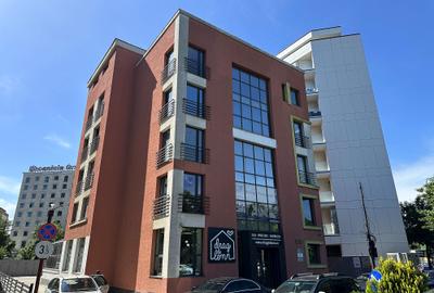 Birou, 610 mp în Nord