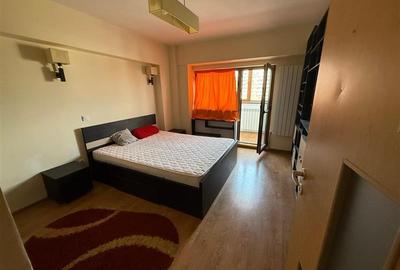 Apartament spațios cu 4 camere de închiriat | Zona CUG - Nicolina (Rep - 4