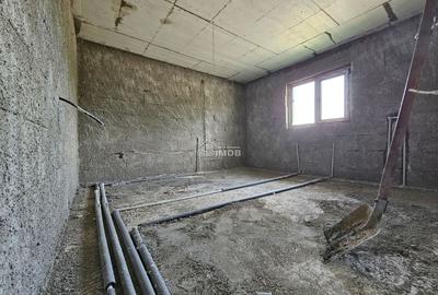 Casă de vânzare în Lazuri – aproape de lacuri, aproape de liniște, de - 5