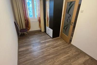 Apartament cu 2 camere, etajul 3/4, zona Podul de Piatra - 4