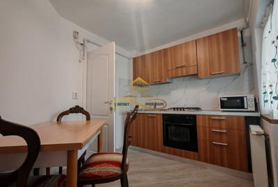 Apartament de inchiriat - 3 camere,  str. Stefan cel Mare - 11