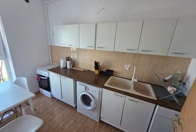 GARSONIERA RASARIT DE SOARE, BUCATARIE INCHISA, METROU, COMISION 0% - 4