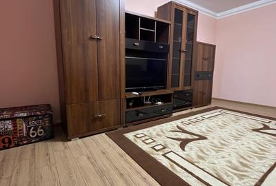 Apartament cu 3 camere Nicolina - 1