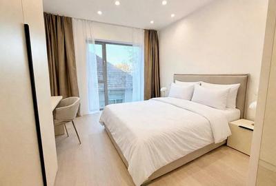 Apartament cu 2 camere semidecomandat, mobilat în Aviației