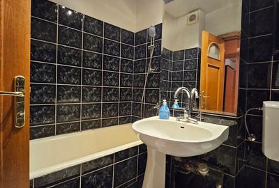 Oferta inchiriere garsoniera in Craiovei, parter,  260 EURO - 10