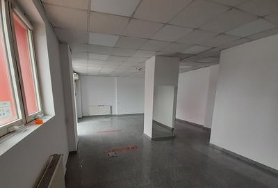 Showroom, birouri si depozitare in zona comerciala din Afumati - 6