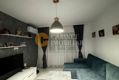 Apartament cu 3 camere, mobilat în Nicolina