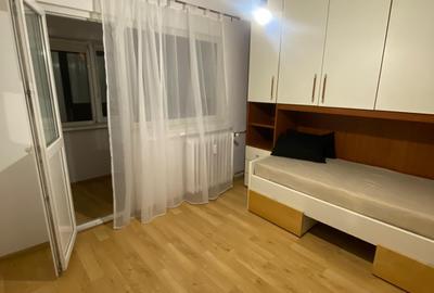 Pozitie excelenta !1 MAI-MEDICINA/Apartament renovat/  prima inchiriere/etaj 3 - 12