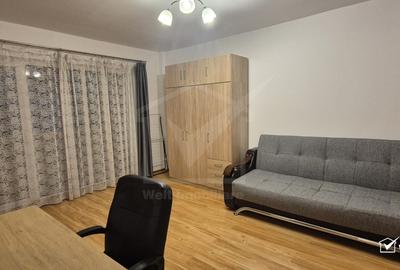 Apartament cu 2 camere semidecomandat, mobilat în Florești