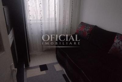 Apartament cu 3 camere semidecomandat, mobilat în Gheorgheni