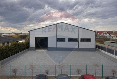 Hală industrială de închiriat – 560 mp  si curte - 8