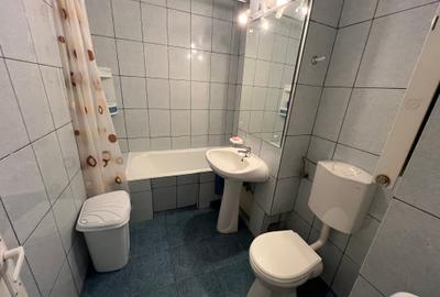 INCHIRIEZ apartament 3 camere decomandat,zona Strand - 10
