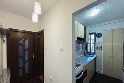 Apartament cu 2 camere zona Cedonia - 10