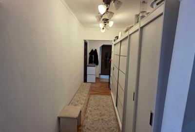 Apartament 3 cam | et. 2 | - 2