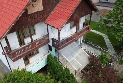Casă de închiriat lângă parc – potrivită pentru centru / birouri - 4