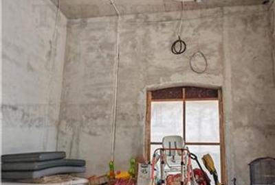 Vila somptuoasa, 10 + camere, S+P+1, 1100mp utili, cu toate utilitatile, in  sec - 16