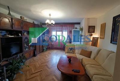 Spatios. Vedere pe 2 parti. Centrala proprie. - 1