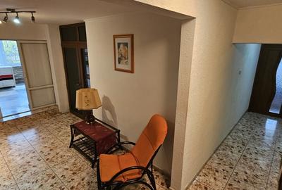 Inchiriez apartament 4 camere, 140mp, fara intermediar - 1