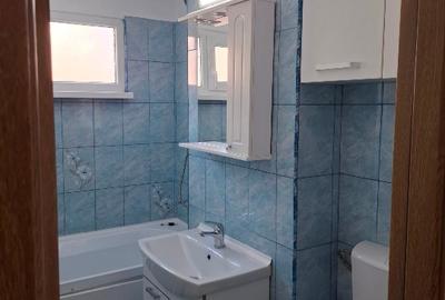 Vând apartament zona Narcisa - 2