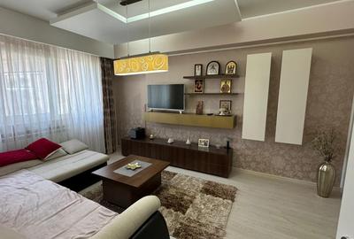 Apartament cu 3 camere semidecomandat, mobilat în Cișmigiu