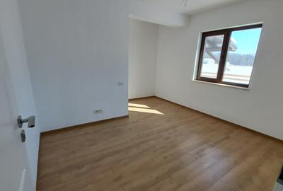 CASA 4 CAMERE CU SUPRAFATA GENEROASA IN  STIL NEOROMANESC - 28