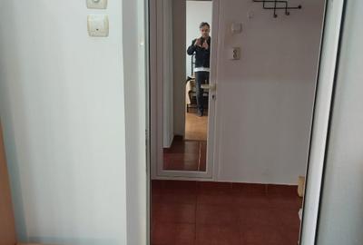 Inchiriez garsonieră 13 Septembrie - Novaci - 15