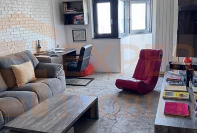 Apartament cu 3 camere decomandat, mobilat în Capitol