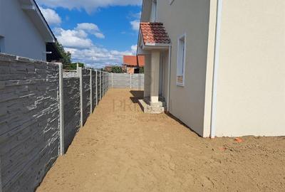 Duplex cu 5 camere în Moșnița Veche