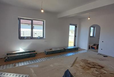 Casa Individuala, 4 Camere - 5